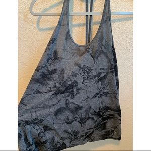 Old Navy Women’s Active Floral Tank top XL